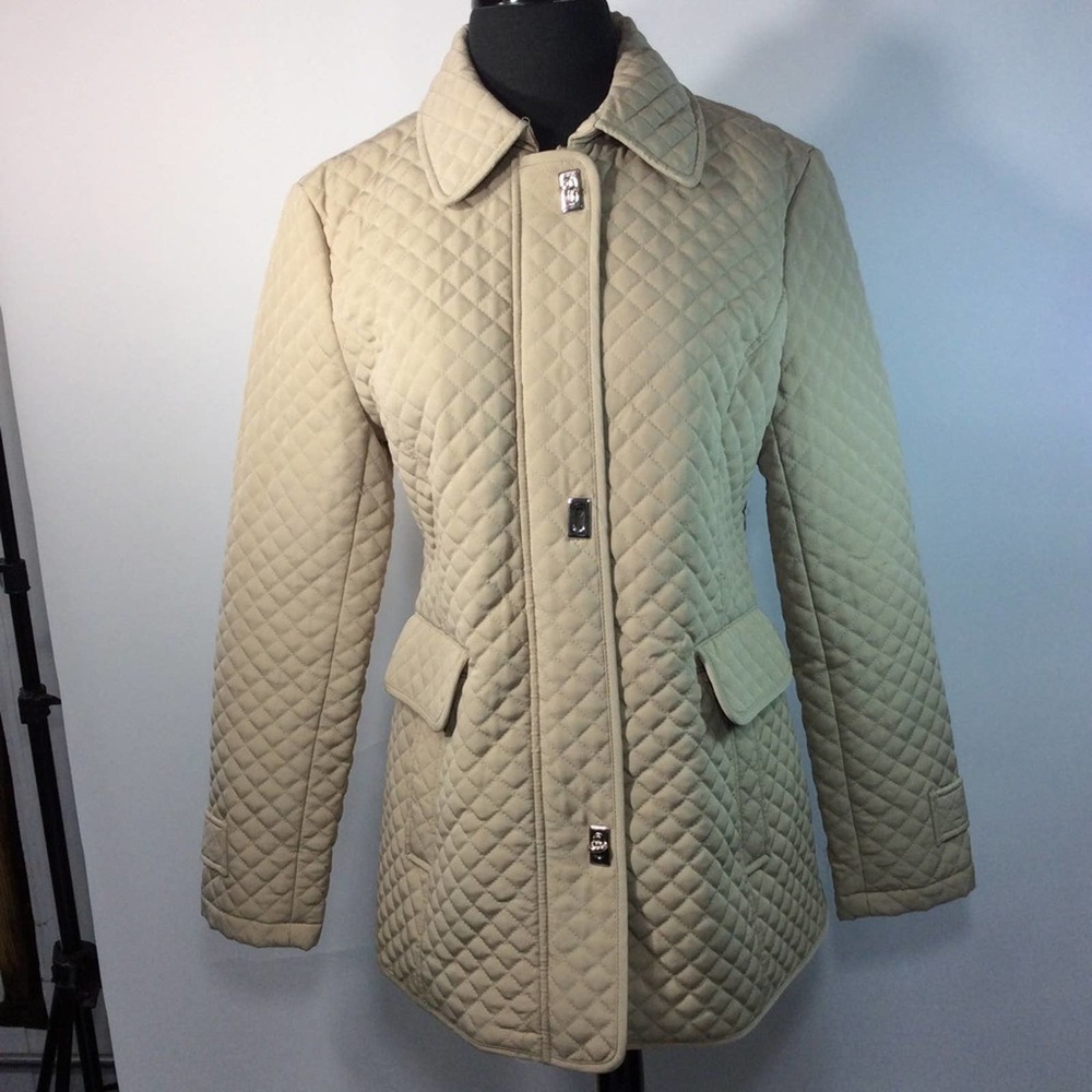 Mackintosh S Cream Quilted Jacket Toggle Closures